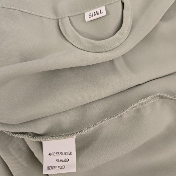 Sage Green Bridesmaid Getting Ready Robe - Picture 2 of 2